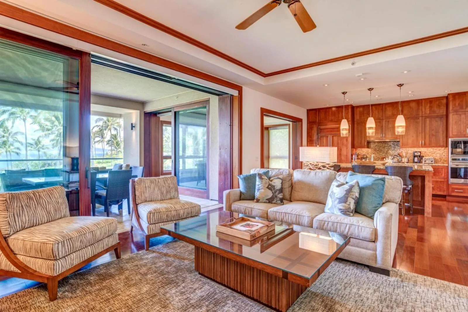 Kbm Resorts Free Car Palapala At Montage Kapalua Bay Ocean Front Resort Apartment
