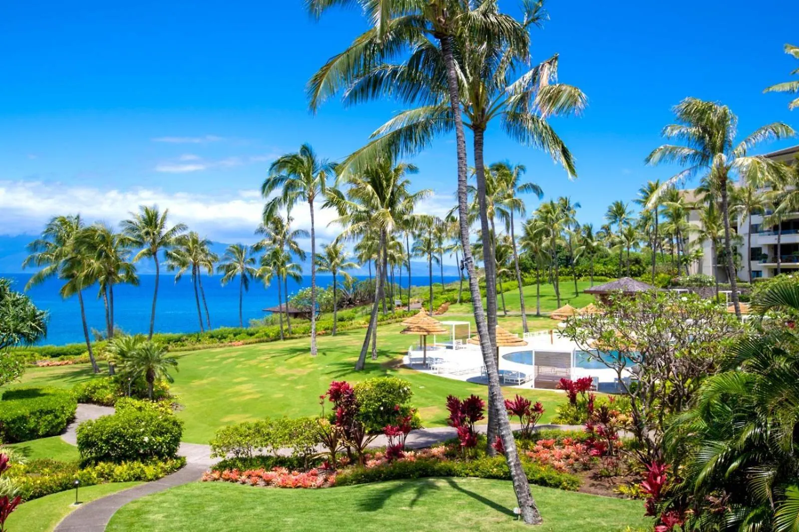 Kbm Resorts Free Car Palapala At Montage Kapalua Bay Ocean Front Resort